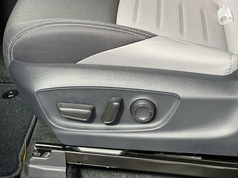 New 2025 Toyota Tacoma TRD Sport image 15