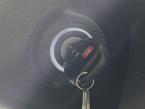 Used 2023 Toyota Tacoma SR w/ SR Convenience Package image 23