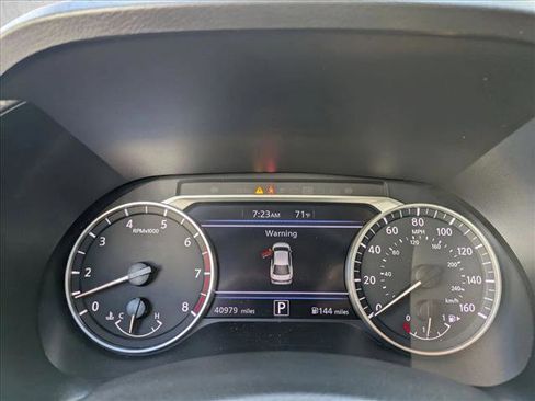 Used 2021 Nissan Sentra SV image 11