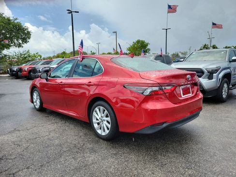 Used 2023 Toyota Camry LE FWD image 8