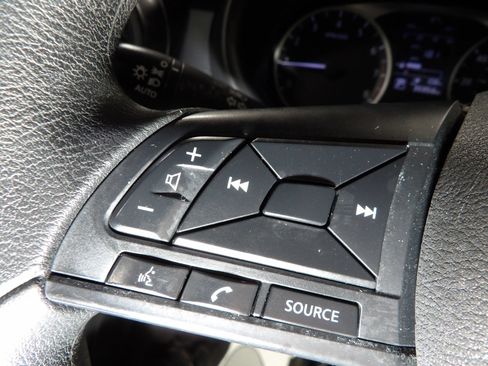 Used 2024 Nissan Kicks S FWD image 17