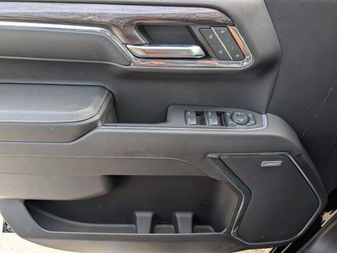 Used 2024 Chevrolet Silverado 1500 LTZ image 31