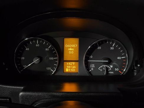 Used 2016 Mercedes-Benz Sprinter 2500 image 23