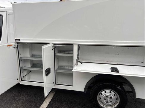 Used 2018 RAM ProMaster 3500 w/ Premium Appearance Group image 10