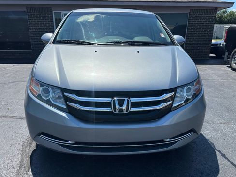 Used 2016 Honda Odyssey SE image 4