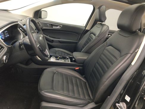 Used 2019 Ford Edge SEL w/ Equipment Group 201A FWD image 17