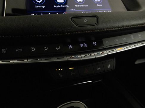 Used 2023 Cadillac XT4 Sport w/ Cold Weather Package image 25