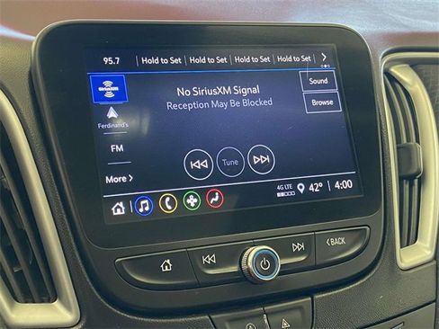 Used 2024 Chevrolet Malibu LT image 26