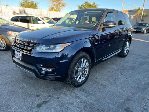 Used 2015 Land Rover Range Rover Sport SE image 5