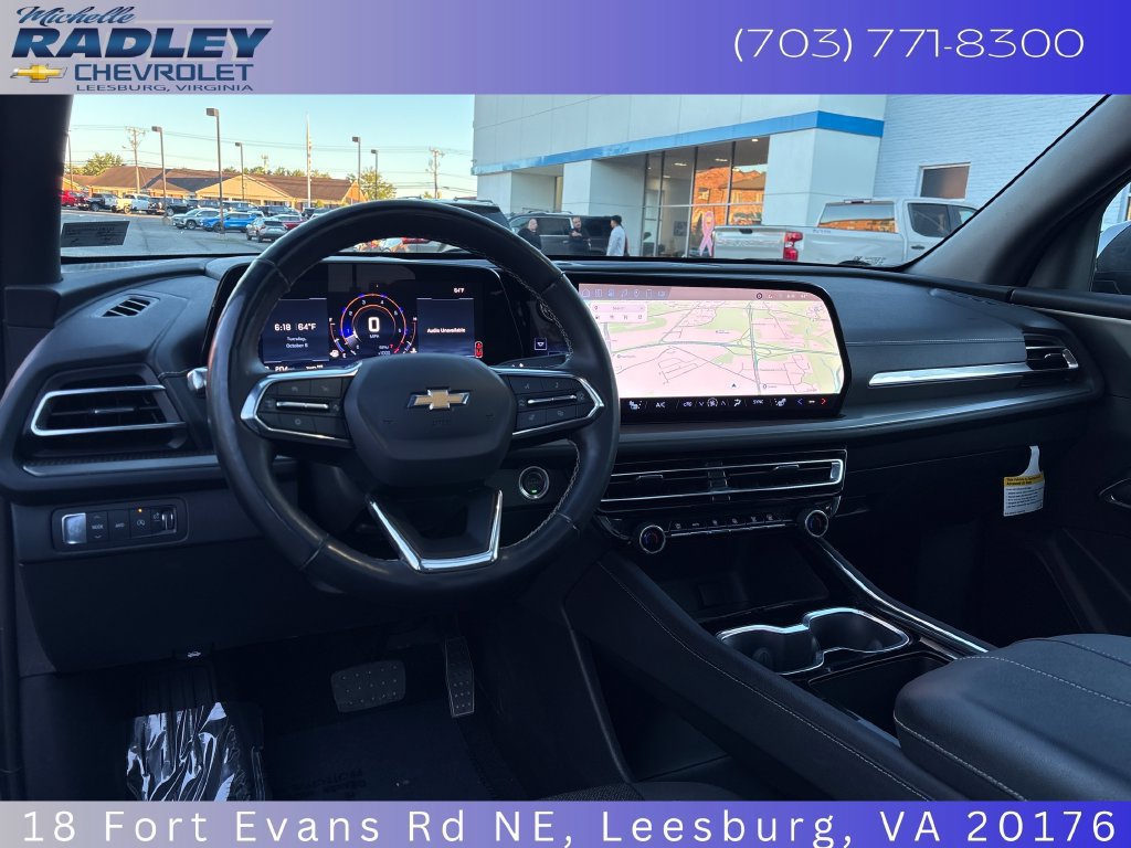 Used 2025 Chevrolet Traverse LT w/ Sun and Wheel Package AWD/4WD image 15