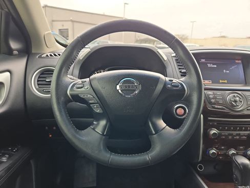 Used 2016 Nissan Pathfinder SL w/ SL Premium Package image 23