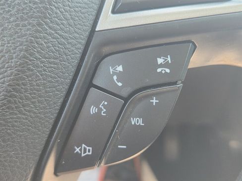 Used 2019 Ford Fusion SE FWD image 20
