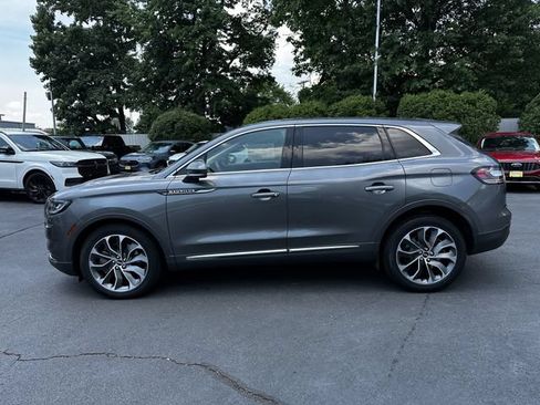 Certified 2023 Lincoln Nautilus Reserve AWD/4WD image 8
