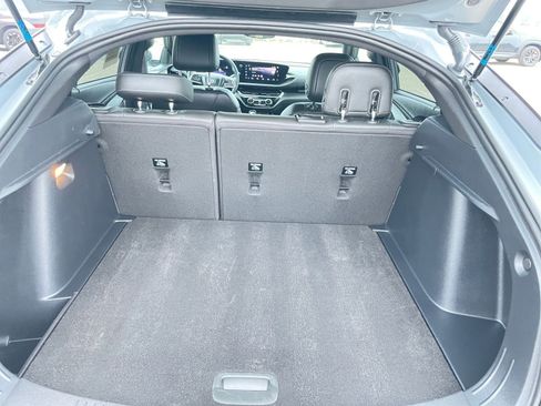 Used 2025 Buick Envista Sport Touring image 31