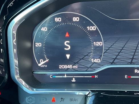 Used 2022 GMC Sierra 1500 Elevation image 35