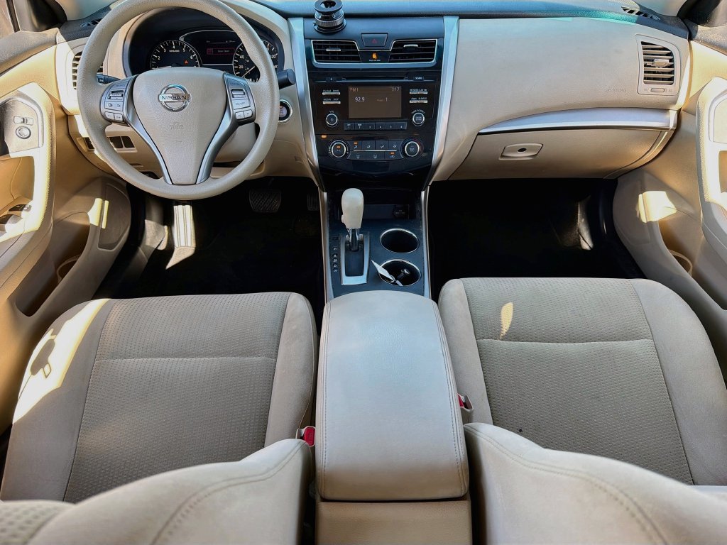 Used 2015 Nissan Altima 2.5 S w/ Special Edition Package FWD image 34