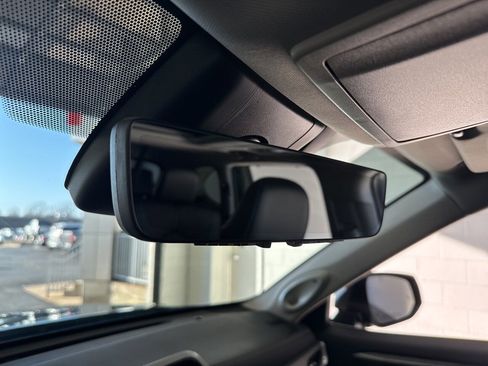 Used 2024 Toyota Highlander Platinum image 34