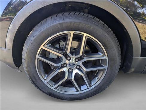 Used 2016 Ford Explorer Sport image 22