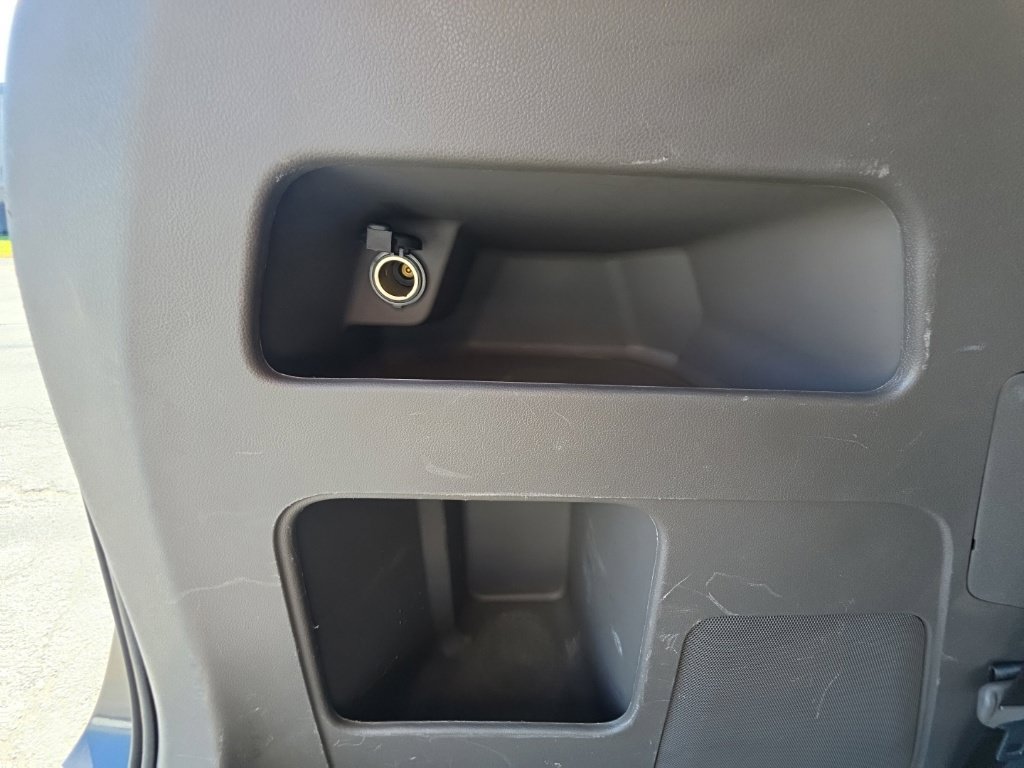 Used 2015 Honda Odyssey EX image 36