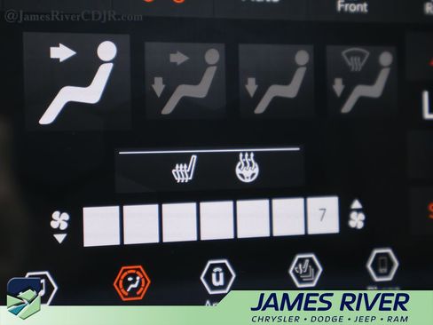 Used 2022 Jeep Wrangler Unlimited Sport AWD/4WD image 34
