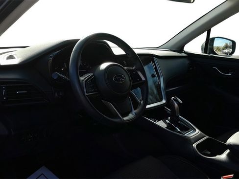 Used 2024 Subaru Outback Premium image 19