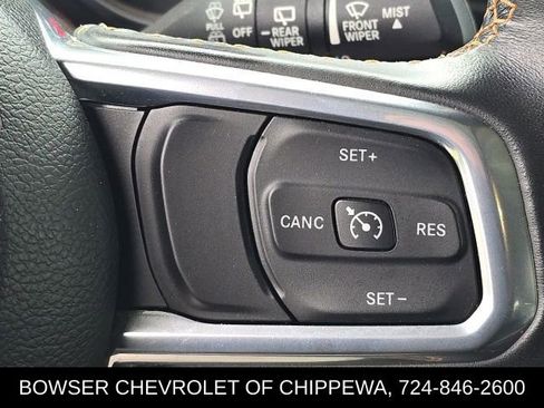 Used 2022 Jeep Wrangler Unlimited Sahara image 19