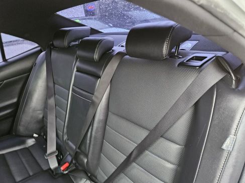 Used 2016 Lexus IS 200t w/ F Sport Package image 12