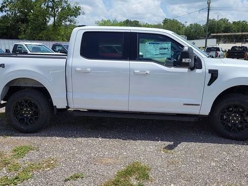 New 2025 Ford F150 XLT w/ Equipment Group 302A MID image 9