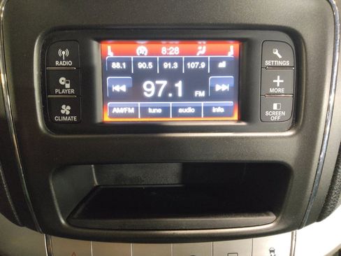 Used 2018 Dodge Journey SE w/ Blacktop Package FWD image 25