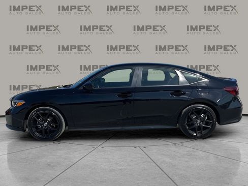 Used 2025 Honda Civic Sport Touring image 2