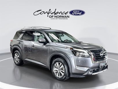 Used 2022 Nissan Pathfinder SL