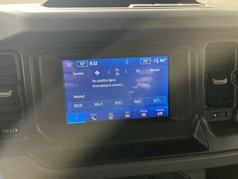 Used 2022 Ford Bronco Big Bend image 18