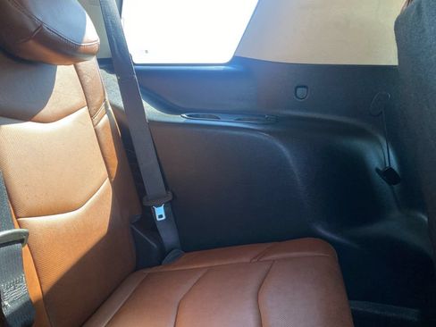 Used 2019 Cadillac Escalade Premium Luxury AWD/4WD image 43