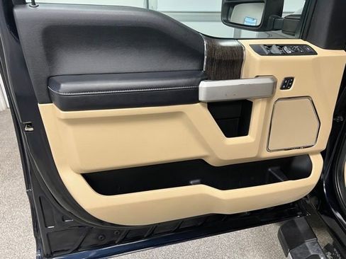 Used 2021 Ford F250 Lariat w/ Lariat Ultimate Package image 23