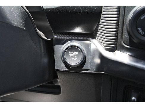 Certified 2025 Ford F150 Platinum w/ Equipment Group 702A High AWD/4WD image 20