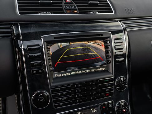 Used 2009 Maybach 57 S image 16