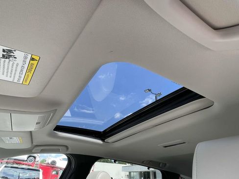 Used 2025 MAZDA CX-90 Plug-In Hybrid w/ Preferred image 19