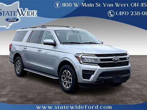 Used 2023 Ford Expedition Max XLT image 1
