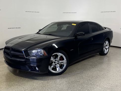 Used 2013 Dodge Charger R/T RWD image 1