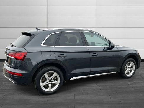 Used 2021 Audi Q5 2.0T Premium image 3