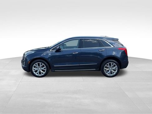 Used 2018 Cadillac XT5 Luxury w/ LPO, Sport Package AWD/4WD image 2