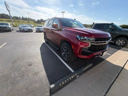 Used 2021 Chevrolet Tahoe Z71 AWD/4WD image 6
