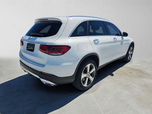 Certified 2022 Mercedes-Benz GLC 300 image 3
