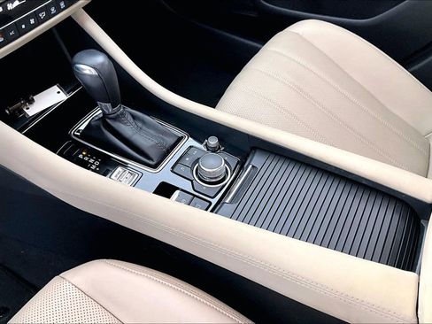 Used 2020 MAZDA MAZDA6 Touring image 18