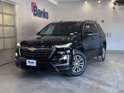 Certified 2023 Chevrolet Traverse LT w/ LPO, Floor Liner Package image 2