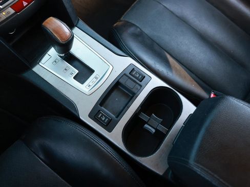 Used 2013 Subaru Outback 2.5i Limited w/ Moonroof Pkg image 37