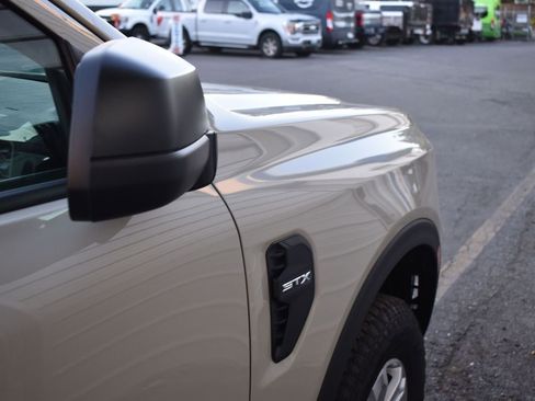 New 2025 Ford Ranger XL image 9