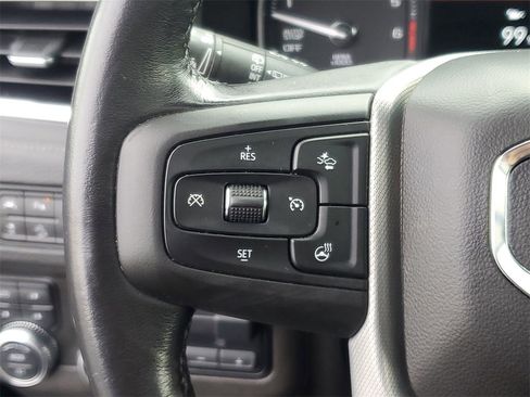 Used 2021 GMC Yukon Denali w/ Denali Ultimate Package image 17