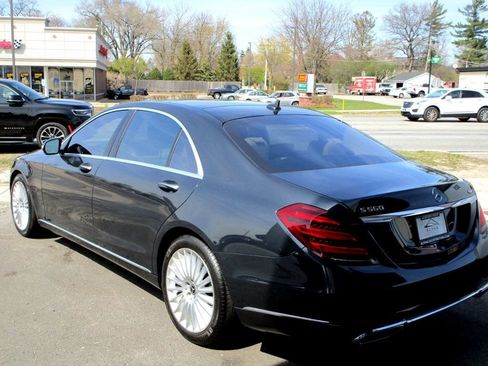 Used 2018 Mercedes-Benz S 560 4MATIC Sedan image 10