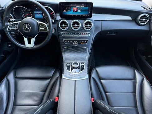 Used 2019 Mercedes-Benz C 300 Sedan image 10